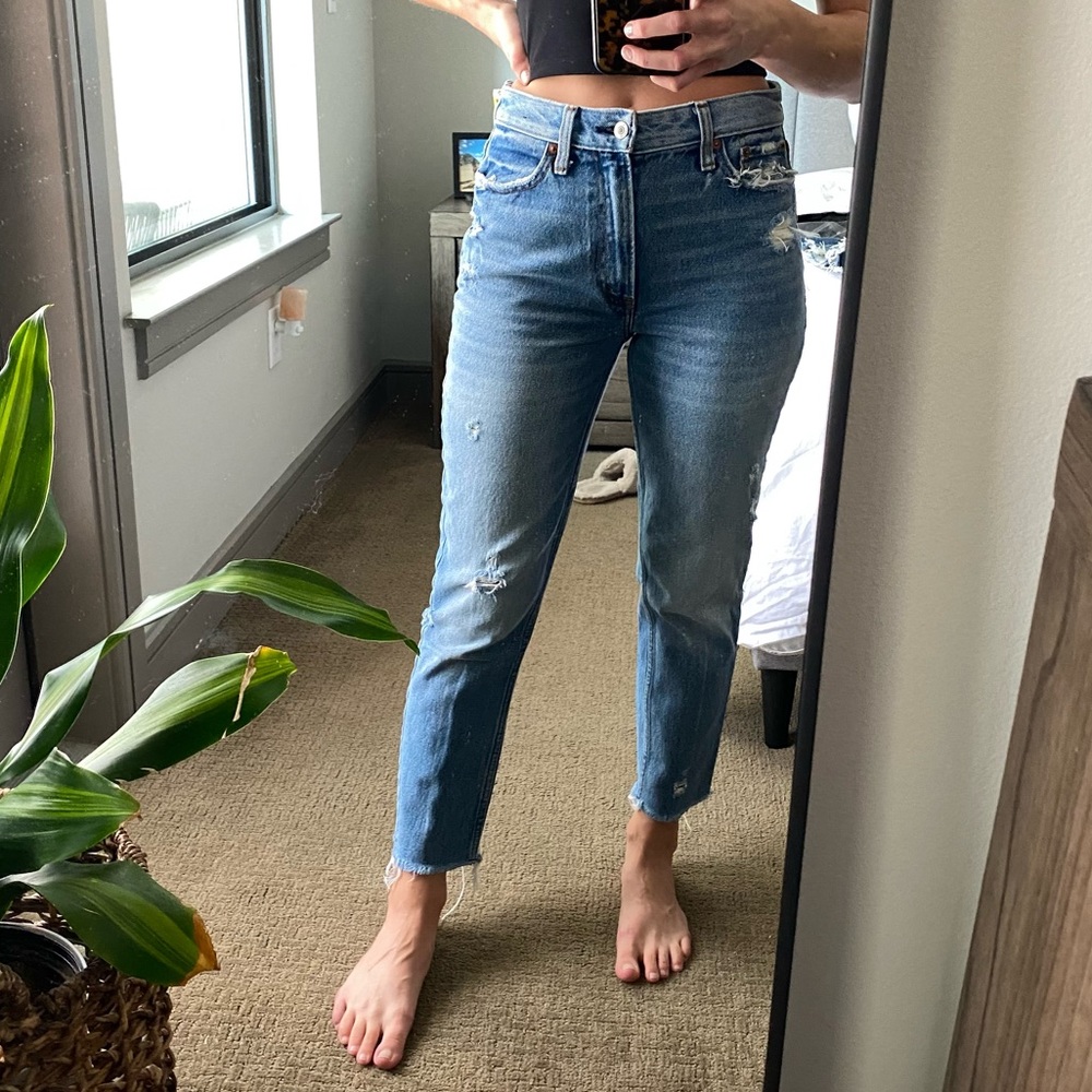 Abercrombie & Fitch Mom Jeans size 27
